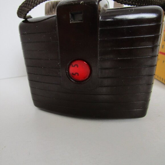 vintage Kodak Brownie instant camera - Picture 5 of 10